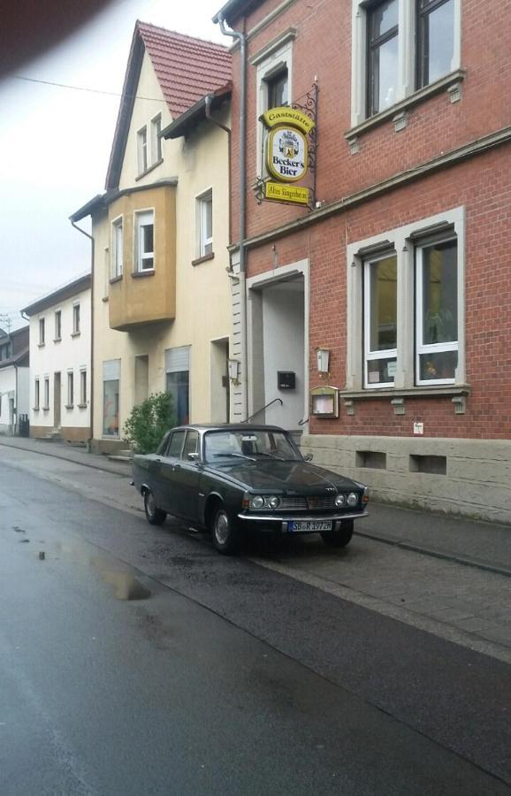 Hotel Altes Saengerheim Quierschied Exterior foto